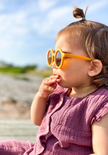 Load image into Gallery viewer, Kids sunglasses