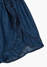 Load image into Gallery viewer, Denim shorts
