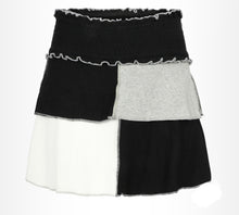 Load image into Gallery viewer, Fbz skirt black/off white/more
